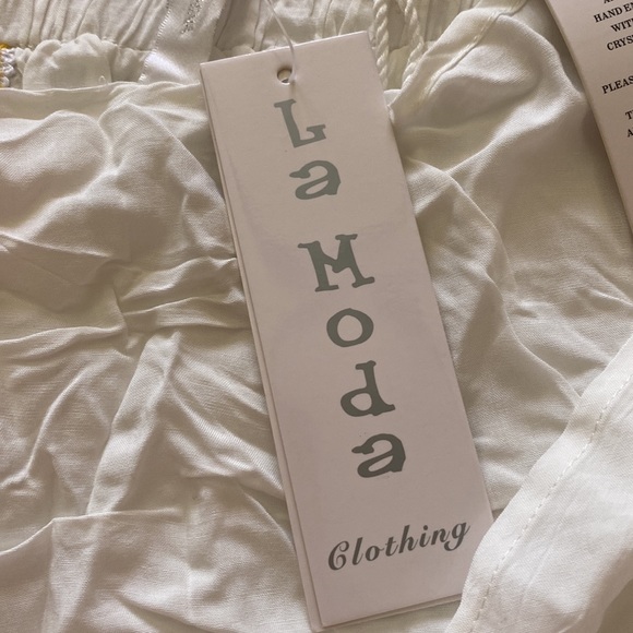 Bran New La Moda White Twist- Front Tassel- Trim Crop Top and Palazzo pants Set - Picture 4 of 5